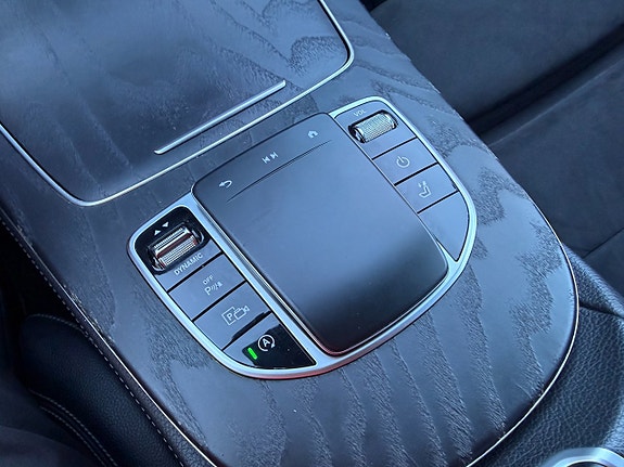 Mercedes-Benz E 220 d 12 of 21