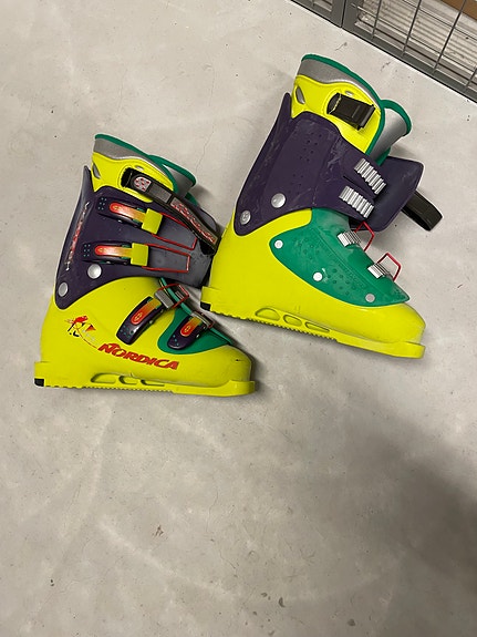 Product image 1 of 3