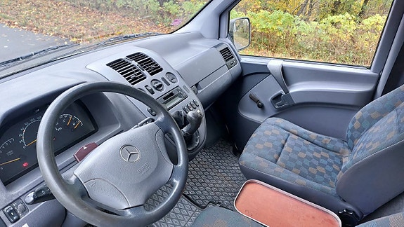 Mercedes-Benz Vito 112 18 of 18