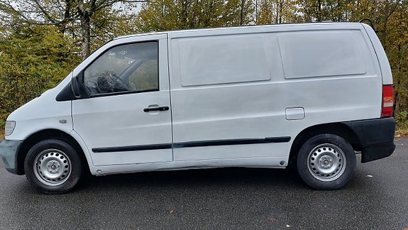 Mercedes-Benz Vito 112 9 of 18