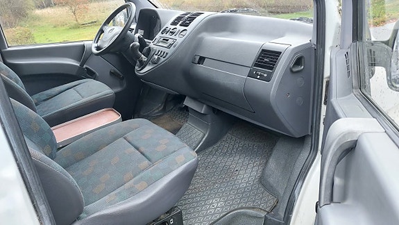 Mercedes-Benz Vito 112 16 of 18