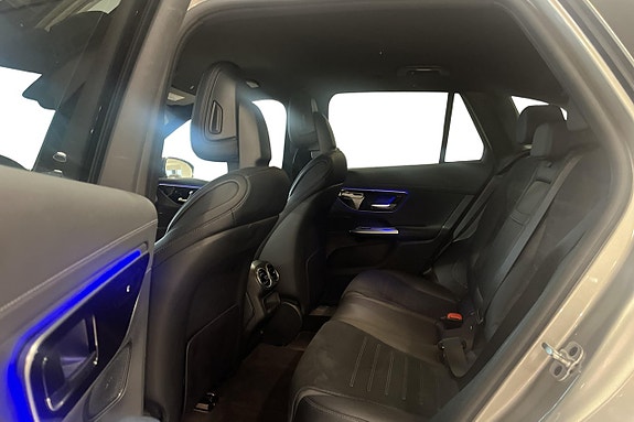 Mercedes-Benz GLC 300 e 10 of 11