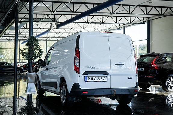 Ford Transit Connect 7 of 23