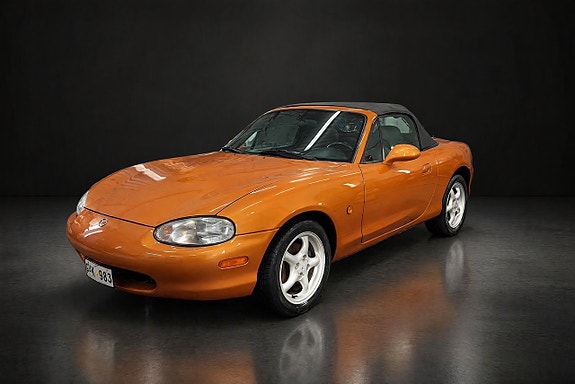 Mazda MX-5 5 of 7