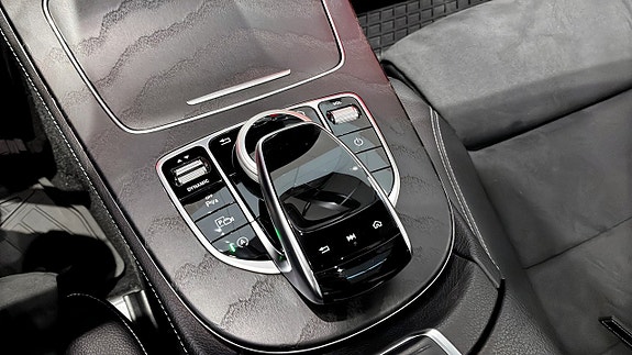 Mercedes-Benz E 220 d 20 of 26