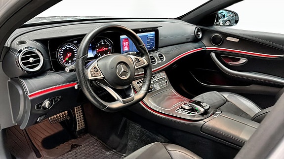 Mercedes-Benz E 220 d 10 of 26