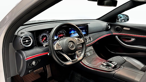 Mercedes-Benz E 220 d 11 of 26