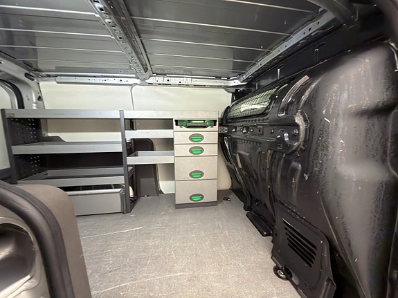 Ford Transit Connect 14 of 28