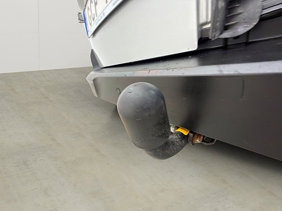 Ford Transit Connect 10 of 28