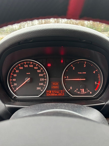 BMW 120d 11 of 14