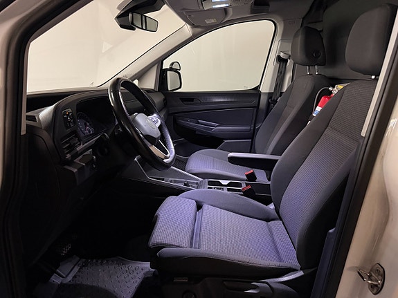 Volkswagen Caddy Maxi 16 of 19