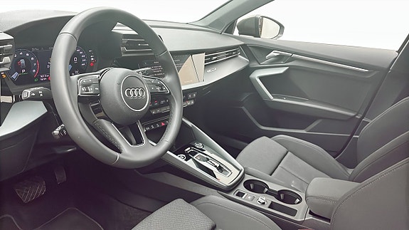 Audi A3 7 of 12