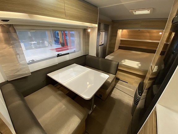 Adria 542 PH /Queenbädd /1595kr i mån 8 of 26