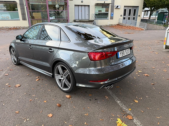 Audi A3 2 of 9