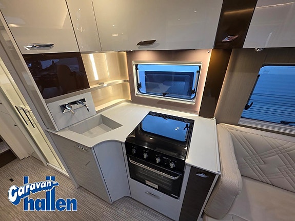 Bürstner 910 Elegance 25 of 26