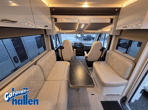 Bürstner 910 Elegance 17 of 26