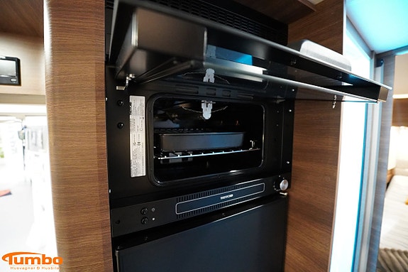 Rapido 8096dF 180hk Automat 4500kg 11 of 21