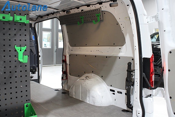 Mercedes-Benz Vito 119 13 of 28