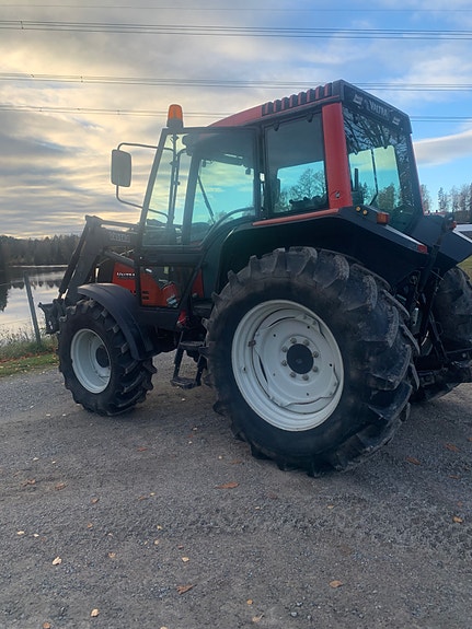 Valtra 6300 3 of 10