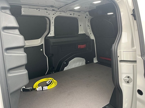 Volkswagen ID. Buzz 13 of 15
