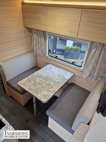 Weinsberg Caracito 500 QDK / Barnkammare / Lufttält / Gasolfri 7 of 20