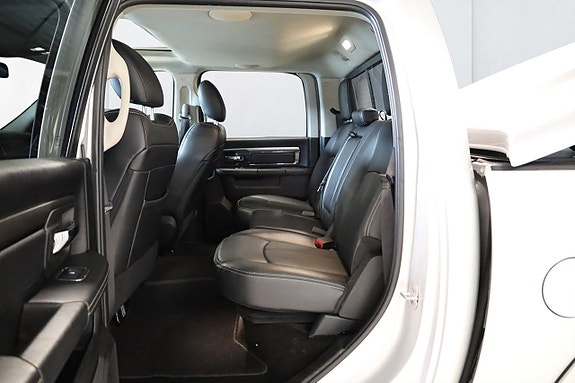Dodge RAM 1500 9 of 12