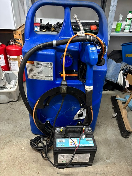 Cemo adblue tank 100 liter 2 of 4