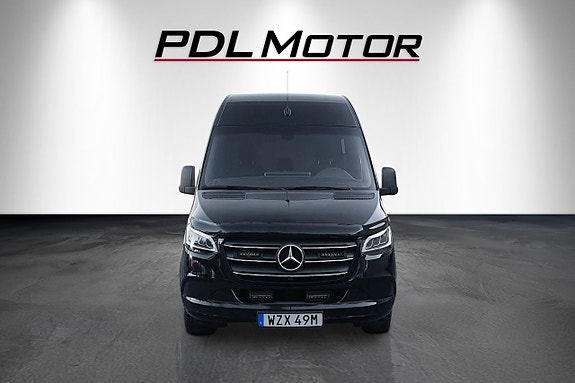 Mercedes-Benz Sprinter 319 2 of 20