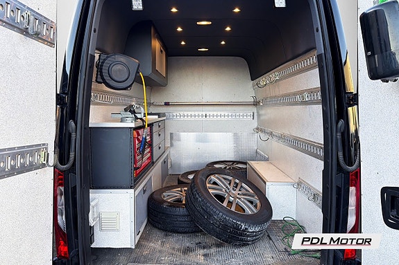 Mercedes-Benz Sprinter 319 9 of 20