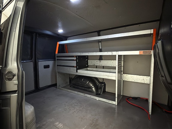 Volkswagen Transporter 13 of 30