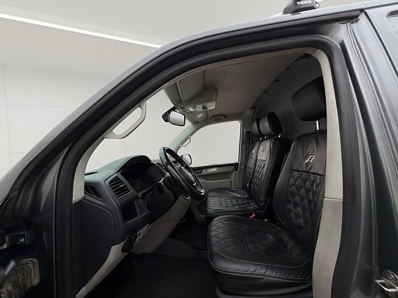 Volkswagen Transporter 15 of 30