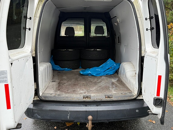 Volkswagen Caddy Maxi 10 of 10