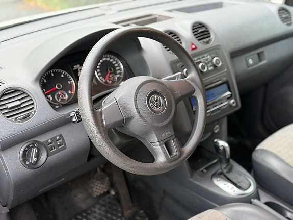Volkswagen Caddy Maxi 9 of 10