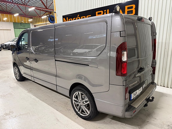 Opel Vivaro 3 of 14