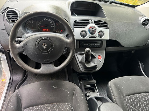 Renault Kangoo Express 9 of 17