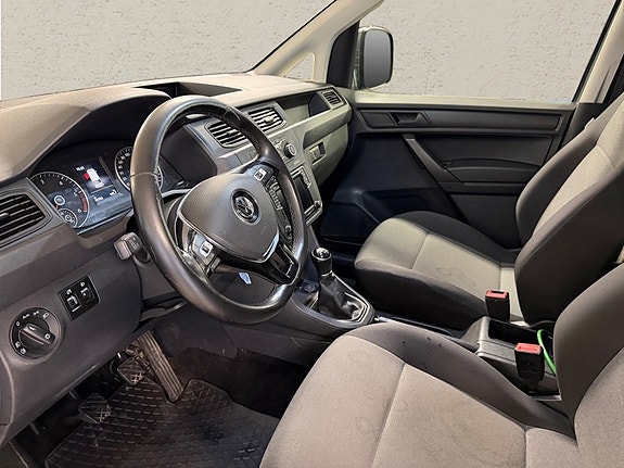 Volkswagen Caddy Maxi 4 of 7