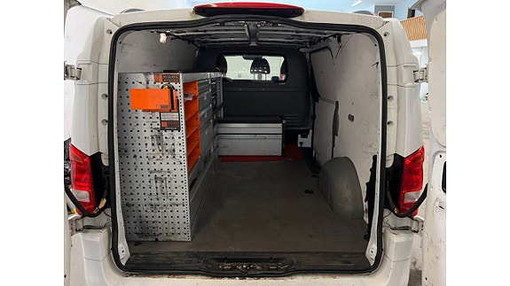 Mercedes-Benz Vito 119 7 of 13