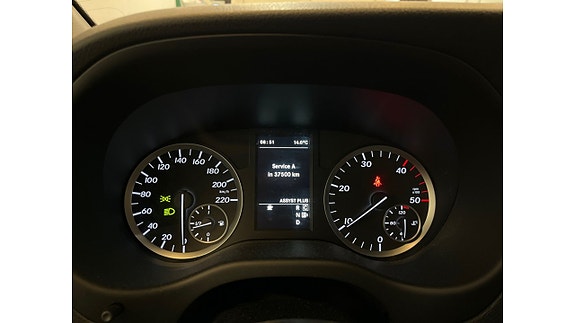 Mercedes-Benz Vito 119 12 of 13