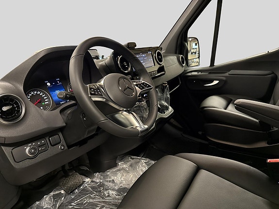 Mercedes-Benz Sprinter 317 5 of 16