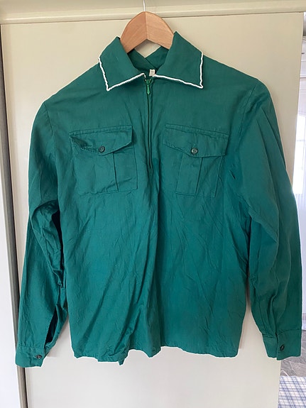 Product image 1 of 4