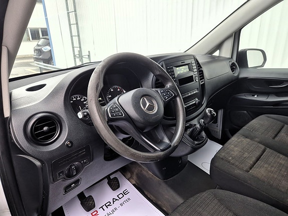 Mercedes-Benz Vito 111 15 of 21