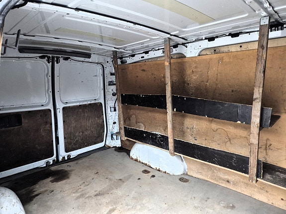 Mercedes-Benz Vito 111 10 of 21
