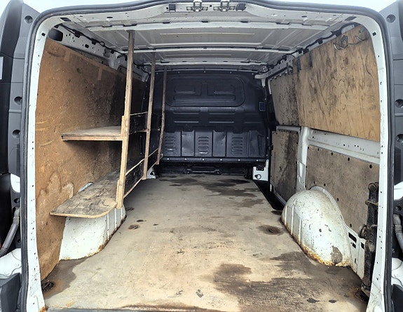 Mercedes-Benz Vito 111 9 of 21