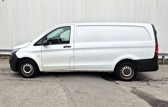 Mercedes-Benz Vito 111 4 of 21