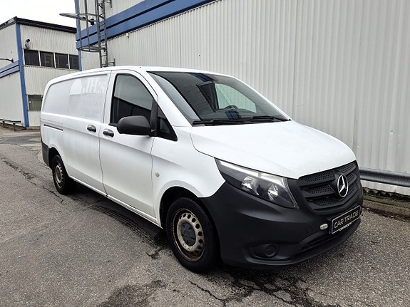 Mercedes-Benz Vito 111 3 of 21