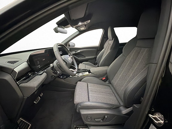 Audi Q6 e-tron 13 of 30