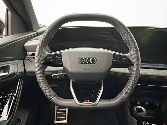 Audi Q6 e-tron 15 of 30