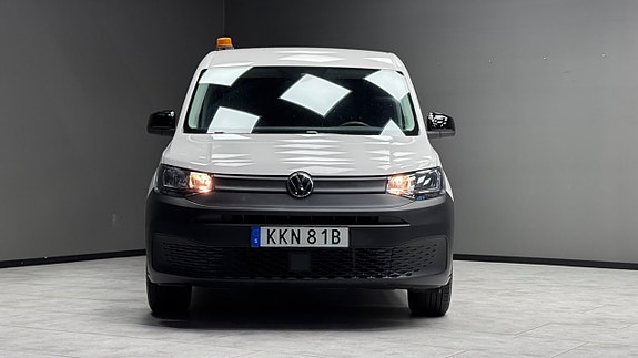 Volkswagen Caddy Maxi 18 of 18