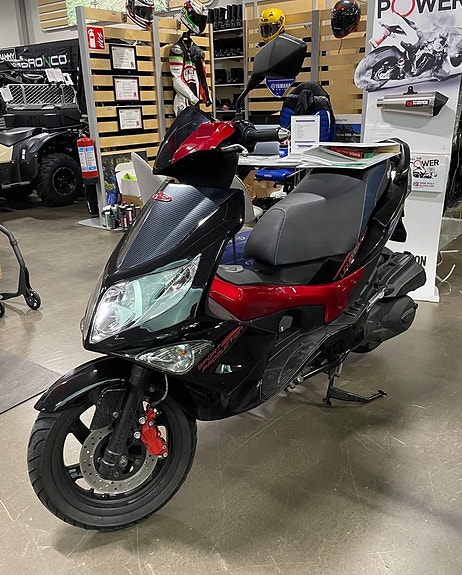 PGO G-MAX 150 3 of 5