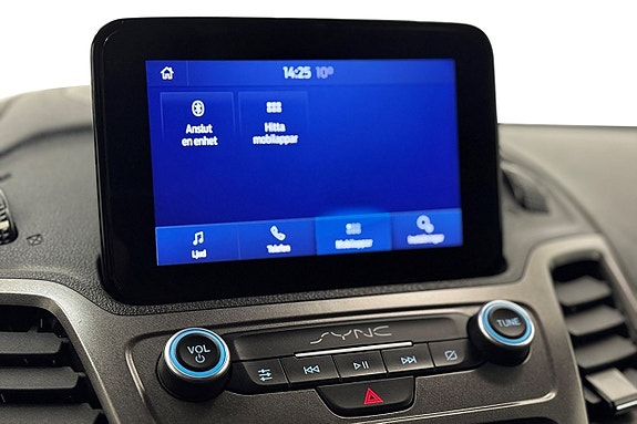 Ford Transit Connect 20 of 24